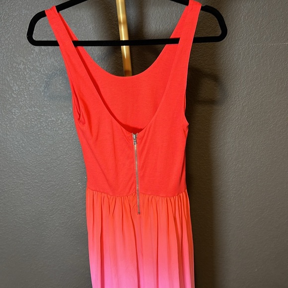 Alice + Olivia Ombré Maxi Dress - size Small - Red to Pink Ombré , dreamy! - Picture 3 of 7